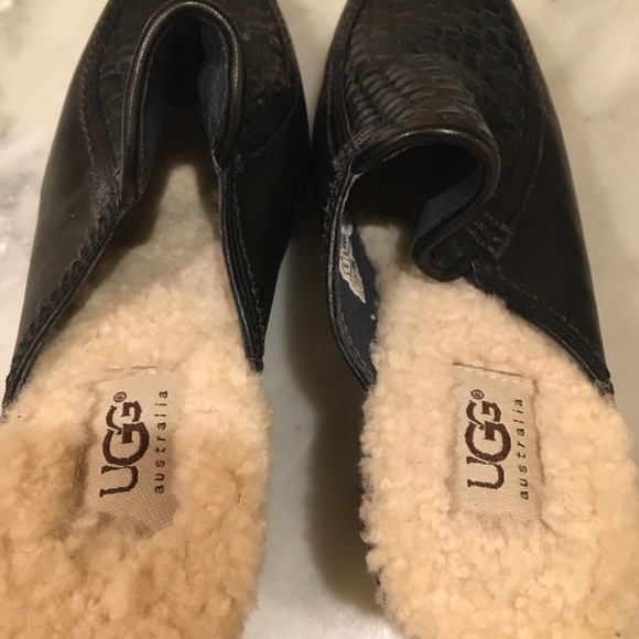 Black mule UGG - Picture 2 of 4